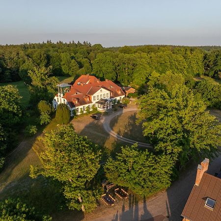 Gut Gross Zecher - Ferienzimmer Seedorf  Eksteriør billede